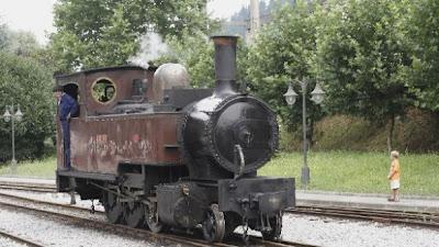 El humo de las locomotoras de vapor vuelve a verse en Azpeitia, no sin sustos El humo de las locomotoras de vapor vuelve a verse en Azpeitia, no sin sustos