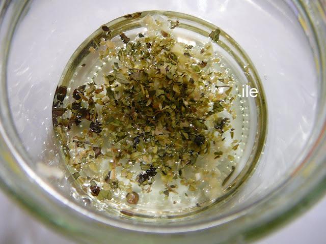 Tomates cherry deshidtados en escabeche Tomates cherry deshidtados en escabeche