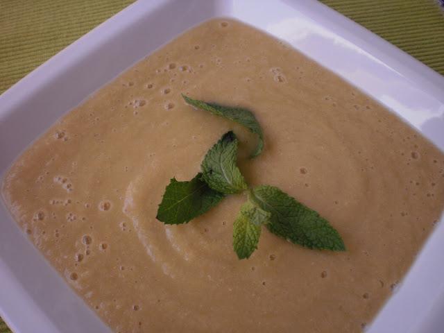 CREMA DE POLLO CON VERDURAS CREMA DE POLLO CON VERDURAS