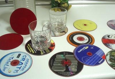 Los posavasos de cds de Manuela Los posavasos de cds de Manuela
