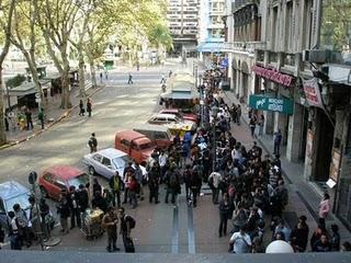 :: Montevideo Comics 2010 :: :: Montevideo Comics 2010 ::