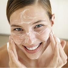Evitando el envejecimiento de la piel fácilmente mediante la exfoliación Evitando el envejecimiento de la piel fácilmente mediante la exfoliación