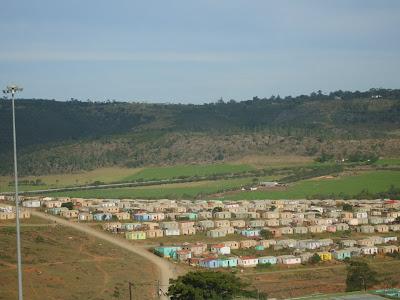 Especial Grahamstown segundo hogar: Una recorrida por la periferia y el Township... Especial Grahamstown segundo hogar: Una recorrida por la periferia y el Township...