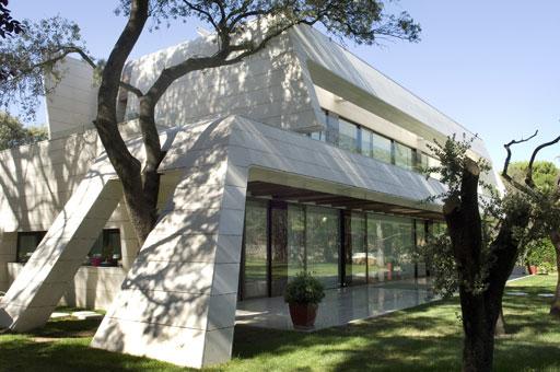 A-cero Projects Os presentamos una nueva vivienda que acabamos de finalizar a las afueras de Madrid (imágenes diurnas)