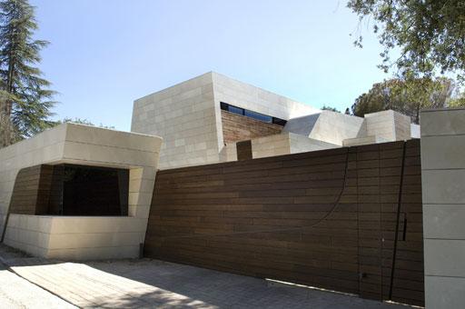 A-cero Projects Os presentamos una nueva vivienda que acabamos de finalizar a las afueras de Madrid (imágenes diurnas)