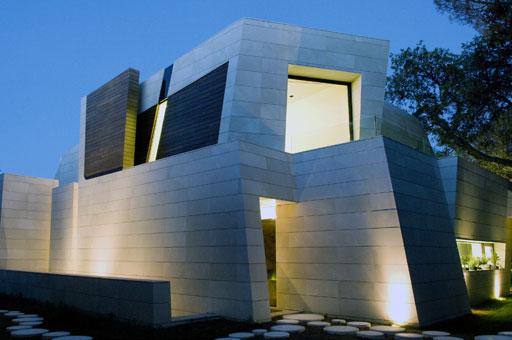 A-cero Projects A-cero finaliza una nueva vivienda a las afueras de Madrid (imágenes nocturnas)