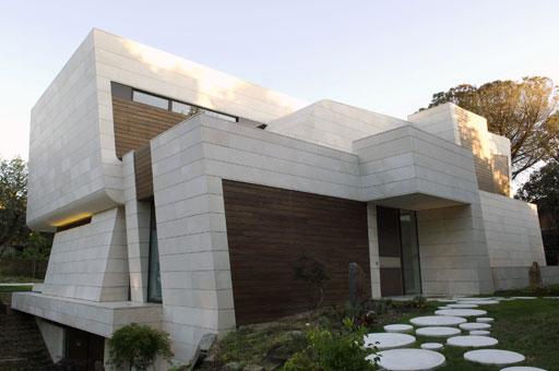 A-cero Projects A-cero finaliza una nueva vivienda a las afueras de Madrid (imágenes nocturnas)