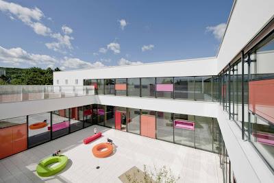 Centro de cuidado infantil Maria Enzersdorf/ Childcare Centre Maria Enzersdorf Centro de cuidado infantil Maria Enzersdorf/ Childcare Centre Maria Enzersdorf