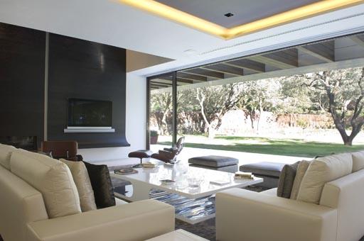 A-cero Projects Os presentamos un nuevo interiorismo A-cero para una exclusiva vivienda situada a las afueras de Madrid