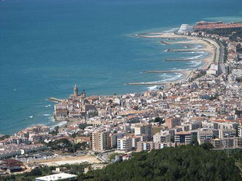 vista aérea de la localidad costera de sitges