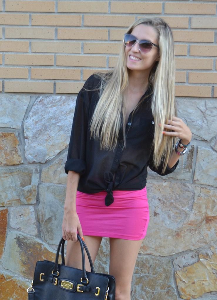 Fluor pink mini skirt