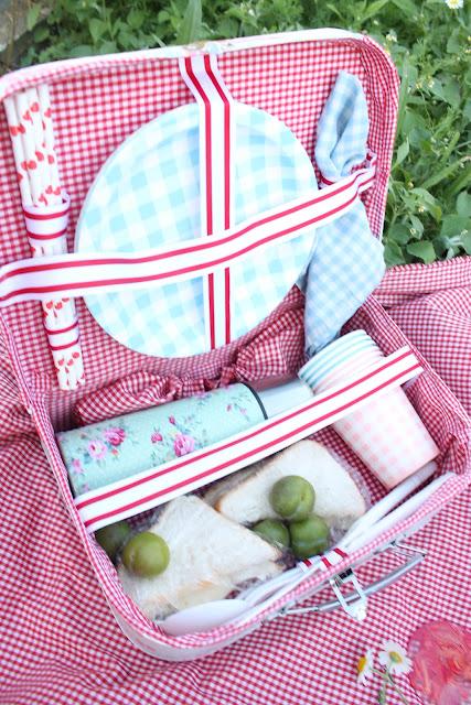 DIY Picnic - Cesta picnic para dos DIY Picnic - Cesta picnic para dos
