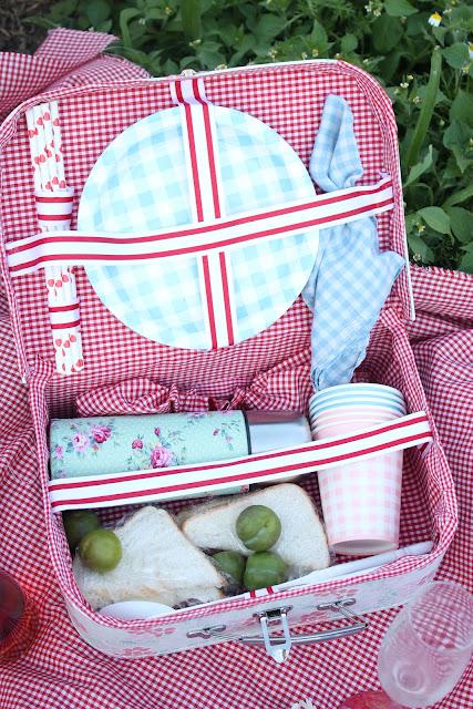 DIY Picnic - Cesta picnic para dos DIY Picnic - Cesta picnic para dos