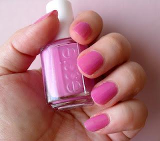 Otros esmaltes de Essie... Otros esmaltes de Essie...