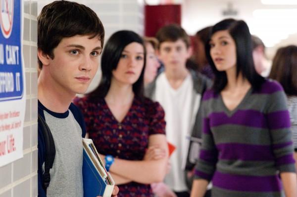 Girly Noticias: De rumores vive el fandom (?) the-perks-of-being-a-wallflower-logan-lerman
