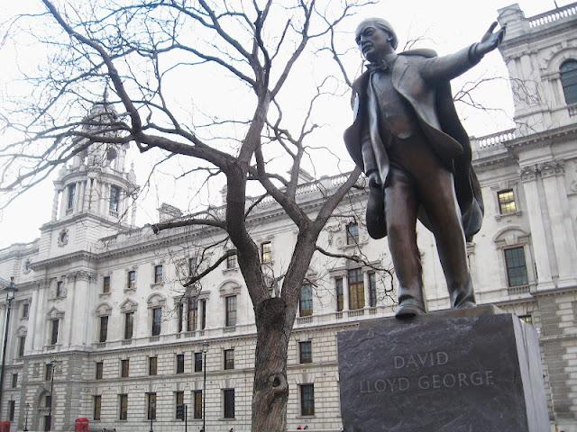 Callejeando en Londres. Por la ruta del poder (2da parte) Callejeando en Londres. Por la ruta del poder (2da parte)