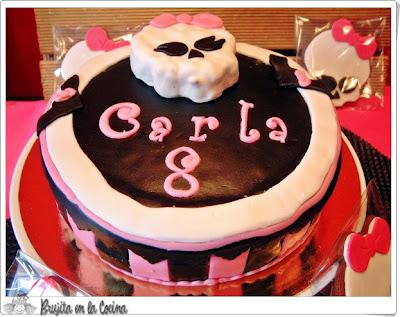 Tarta y galletas Monster High