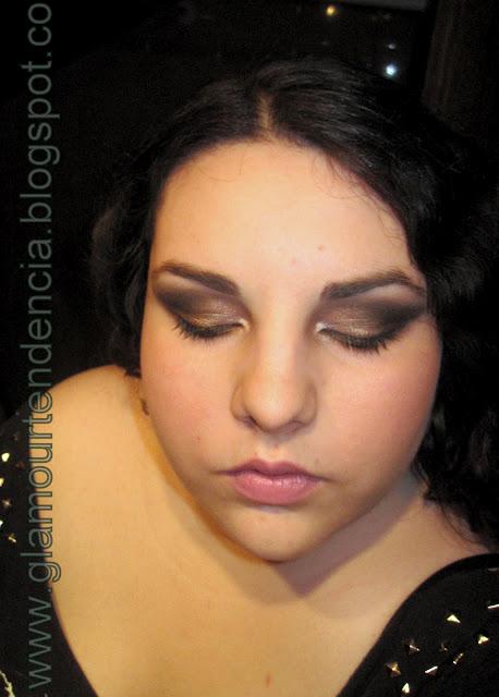 Look con la paleta undressed de MUA Look con la paleta undressed de MUA