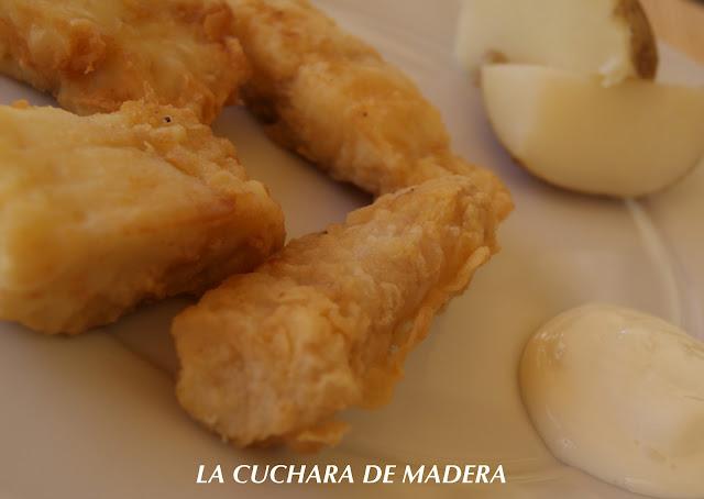 BACALAO REBOZADO CON PAPAS Y LACTONESA