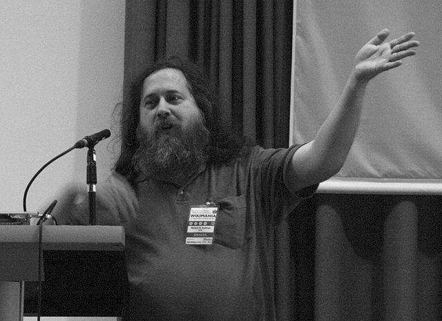La opinión de Stallman sobre la llegada de Steam a Linux stallman La opinión de Stallman sobre la llegada de Steam a Linux