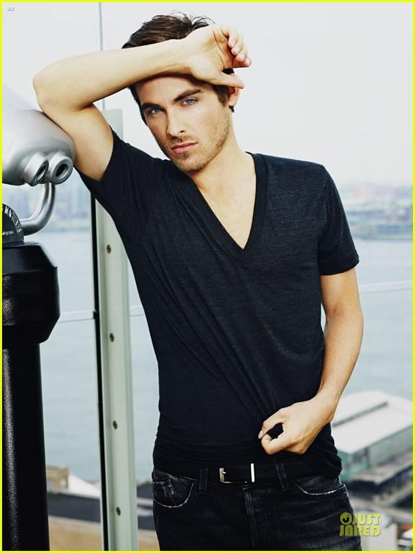 ¡Ya es OFICIAL! Kevin Zegers será Alec Lightwood :D Kevin earlier this year, in New York