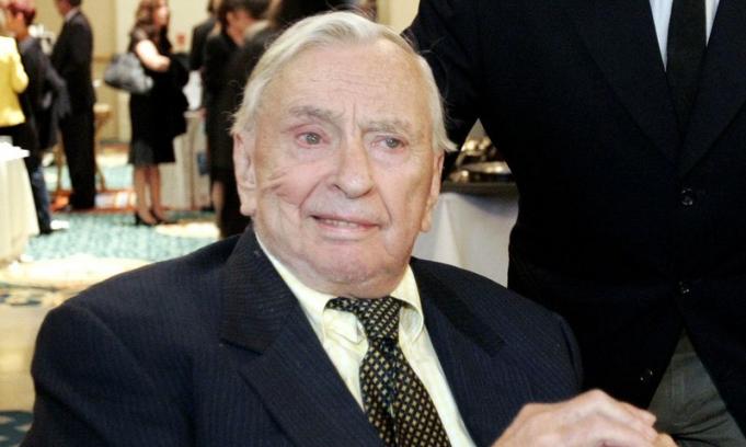 GORE VIDAL