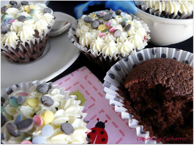 Cupcakes de  Chocolate Rápidos