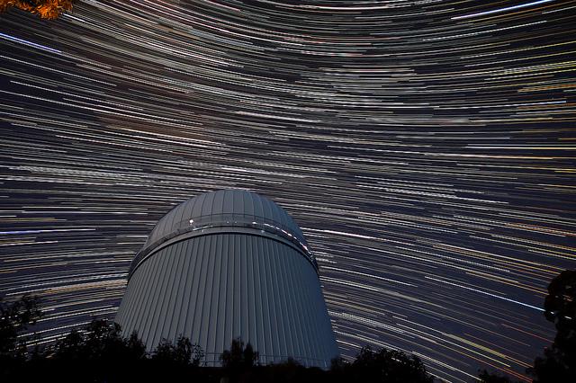 Mi nuevo timelapse: Una noche con 2dF en el Telescopio Anglo-Australiano