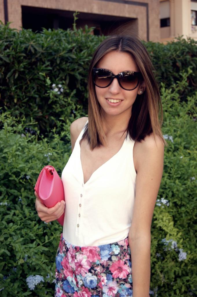 Flowers everywhere Flowers everywhere