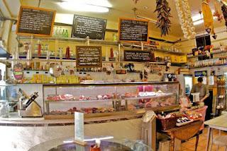 UN VERANO EN EL RAVAL (5) UN VERANO EN EL RAVAL (5)