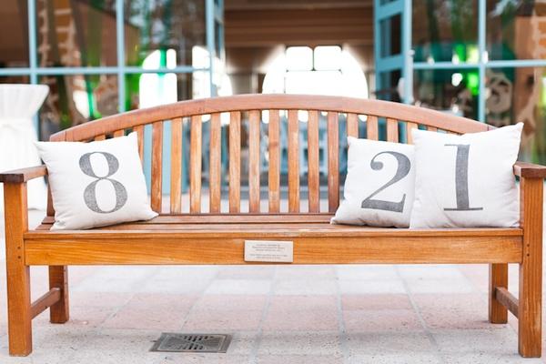 ¡Cojines para los rincones más especiales de tu boda! ¡Cojines para los rincones más especiales de tu boda!