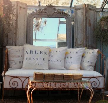 ¡Cojines para los rincones más especiales de tu boda! ¡Cojines para los rincones más especiales de tu boda!