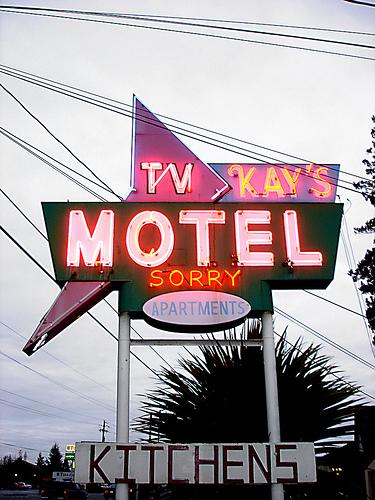 Un hotelito bonito y confortable Kay's Motel