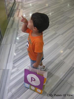 Miércoles Mudo: De Compras A Través De Sus Ojos Miércoles Mudo: De Compras A Través De Sus Ojos