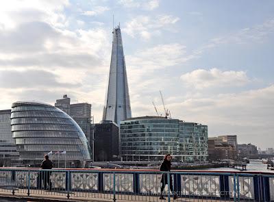 RENZO PIANO: SHARD Y LA REGENERACIÓN URBANA EN LONDRES RENZO PIANO: SHARD Y LA REGENERACIÓN URBANA EN LONDRES