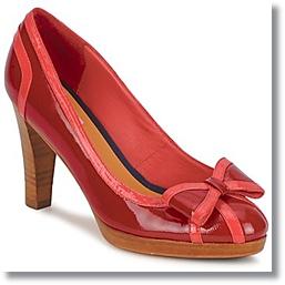 Looks: Vestido + Zapatos Rojos
