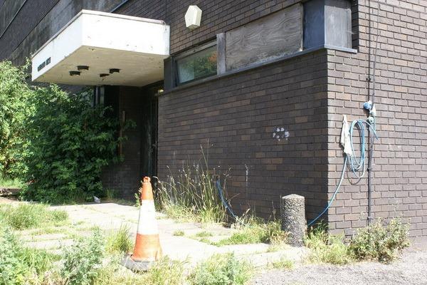 Cavendish 208 Cavendish 208