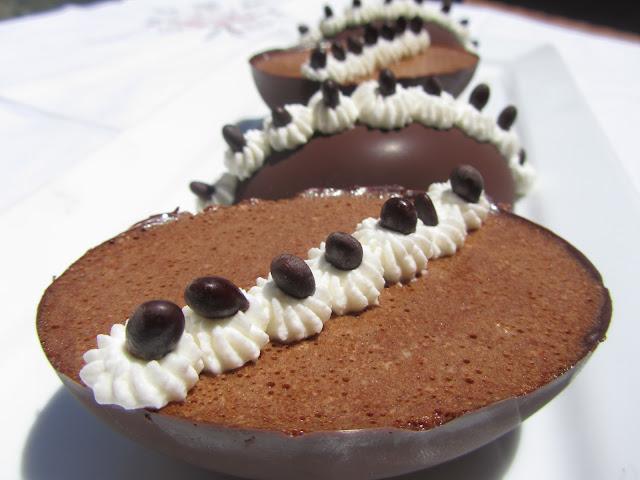 Bombón helado de chocolate y brandy Bombón helado de chocolate y brandy