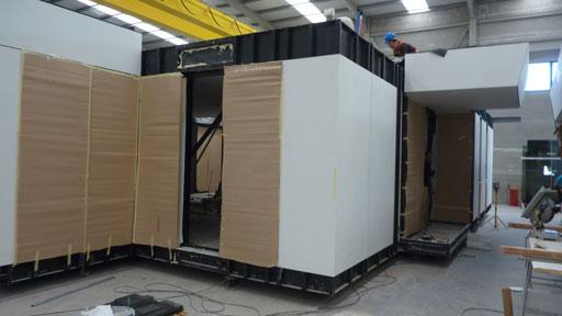 Fabrica A-cero Tech Os presentamos la fábrica de A-cero Tech situada en Castellón con nuevas imágenes interiores