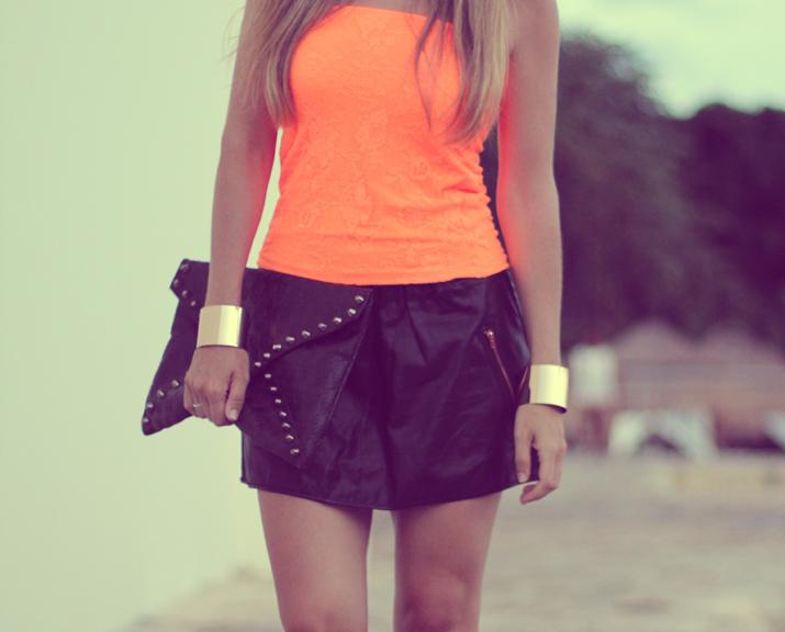 Metallic details + Tangerine Metallic details + Tangerine