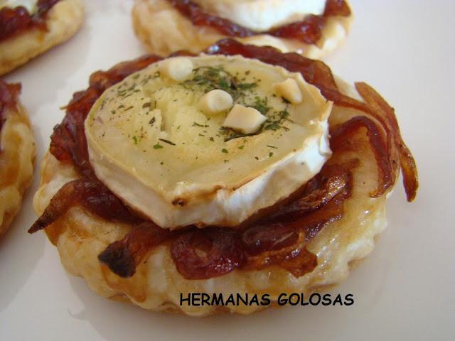 TARTALETAS CON CONFITURA DE CEBOLLA Y QUESO DE CABRA TARTALETAS CON CONFITURA DE CEBOLLA Y QUESO DE CABRA
