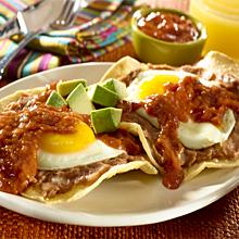 Hacer unos Huevos Rancheros