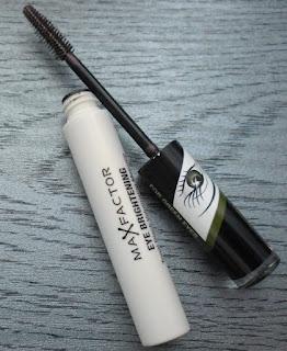 “Eye Brightening” – las nuevas máscaras de Max Factor “Eye Brightening” – las nuevas máscaras de Max Factor