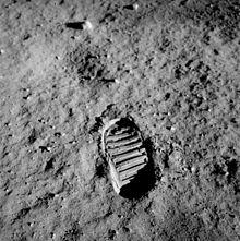 Apollo 11 bootprint In Memoriam: Neil Armstrong (1930 2012)