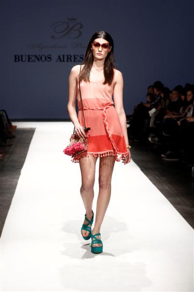 AGOSTINA BIANCHI EN BUENOS AIRES MODA + SELECCIONADA PARA FERIA DISENO DE TOKIO