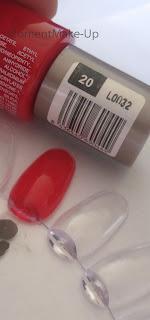 Esmaltes de Uñas Moment Make Up Esmaltes de Uñas Moment Make Up