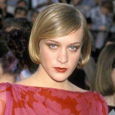 Chloe Sevigny se afeita la cabeza y consigue un cambio de estilo radical Chloe Sevigny se afeita la cabeza y consigue un cambio de estilo radical