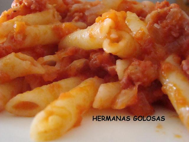 MACARRONES CON CHORIZO MACARRONES CON CHORIZO