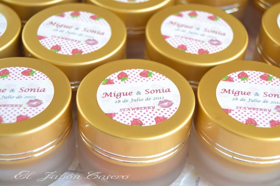 Jabones y bálsamos, detalles artesanales para bodas Jabones y bálsamos, detalles artesanales para bodas