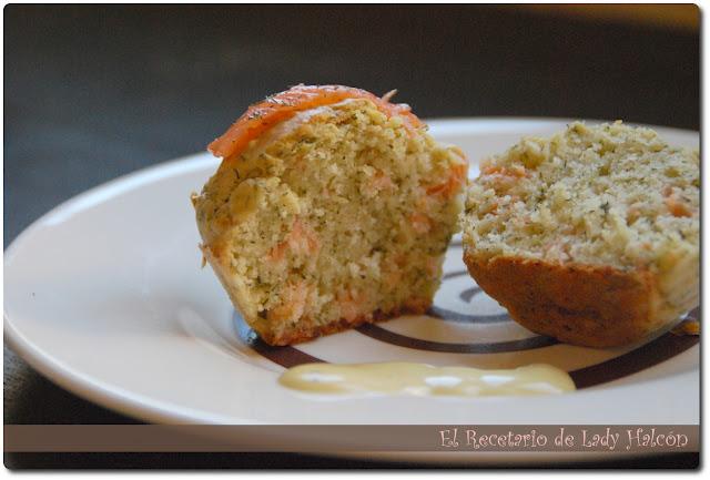 Muffins salados de espinacas y salmón Muffins salados de espinacas y salmón